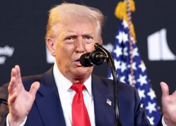 Trump: Russia will face severe consequences unless it agrees to end Ukraine war