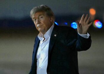 Trump shifts ground on Ukraine ceasefire