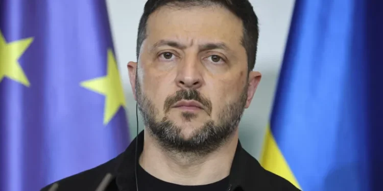 Zelensky: Russia complicating end to war