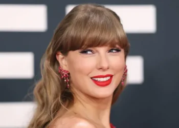 Taylor Swift announces new album on boyfriend’s podcast