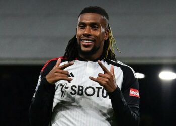 Iwobi’s assist secures point for Fulham against Man United