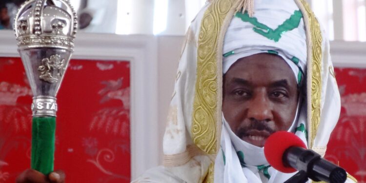 Nigerians see thieves, criminals in their political leaders, says Sanusi