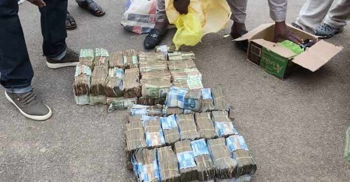 By-election: DSS arrest man with N25m cash for ‘vote-buying in Kaduna (PHOTOS)