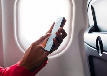 All mobile phones must be switched off during take-off, landing – NCAA