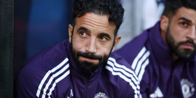 EFL Cup: Amorim apologises to Man Utd fans after Grimsby Town embarrassment