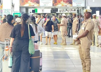 Immigration deports 42 foreign nationals convicted of internet fraud