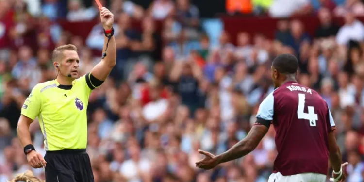 10-man Aston Villa hold Newcastle without striker Isak to draw