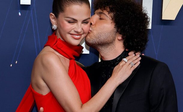 Selena Gomez marries Benny Blanco