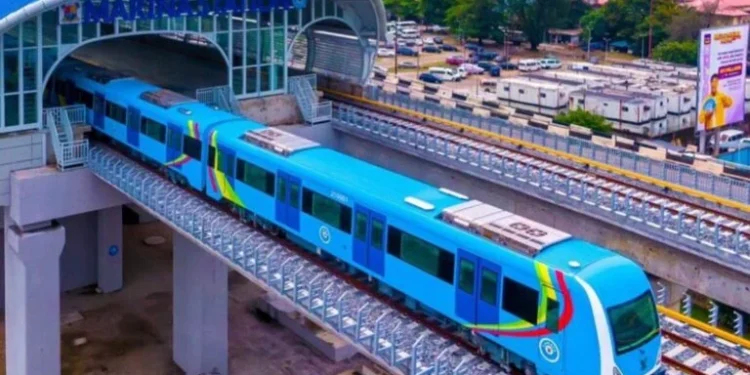 Lagos slashes fare on blue line by 50% on Thursday