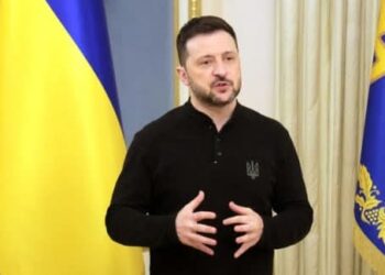 Zelenskyy asks Putin to come to Kyiv for peace proposal meeting