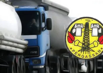 PENGASSAN summons emergency meeting as Dangote Refinery sacks workers en masse