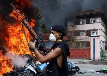 Nepal protesters kill wife of ex-Prime Minister, raze politicians’ homes