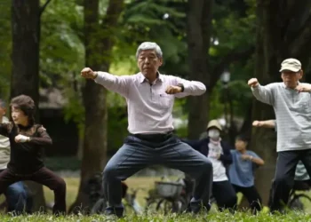 Japan sets record of nearly 100,000 people aged over 100