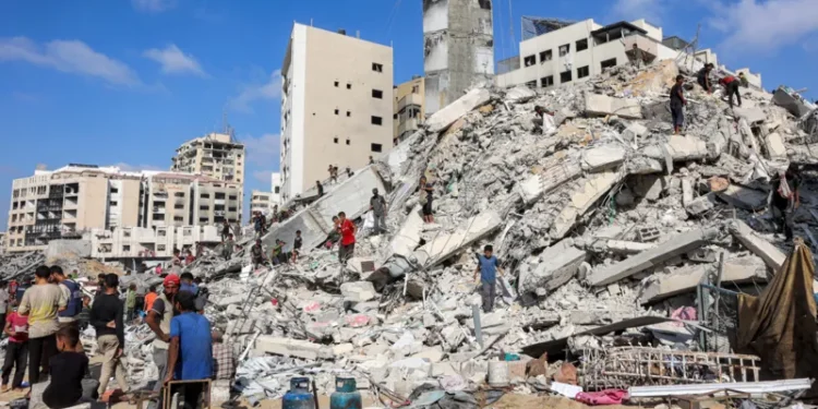 Israel destroys second high-rise as assault on Gaza City intensifies