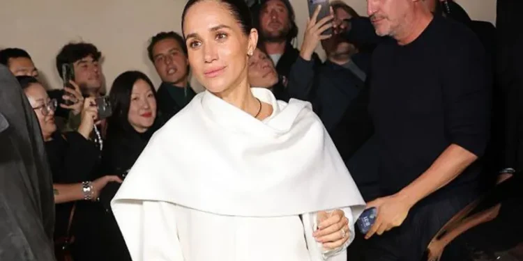 Meghan makes appearance at Paris Fashion Week