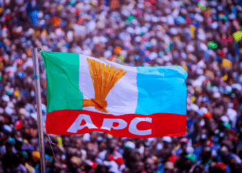 10,000 PDP members defect to APC in Zamfara