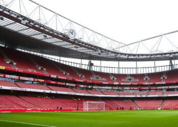 Arsenal in discussion to expand Emirates Stadium to 70,000 capacity