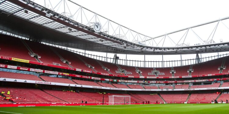 Arsenal in discussion to expand Emirates Stadium to 70,000 capacity
