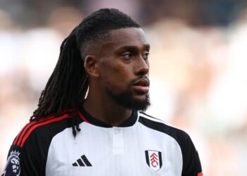 Iwobi pays tributes to Okocha, Ameobi after making 300th EPL appearance