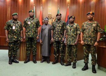 Tinubu meets new service chiefs at Aso Villa