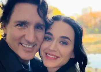 Justin Trudeau, Katy Perry go Instagram official