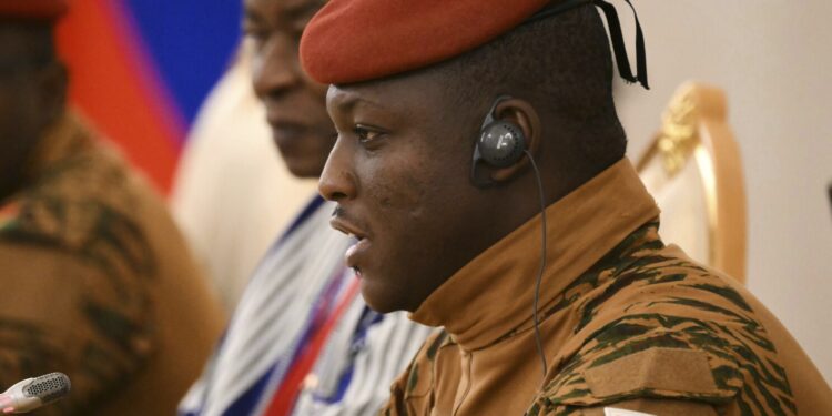 Burkina Faso accuses Nigeria of violating airspace, seizes NAF plane, detains military officers