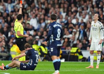 Celta Vigo crush nine-man Real Madrid in historic upset at Bernabeu