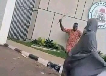 Thugs flog Kwara women protesting kidnap of family members by bandits