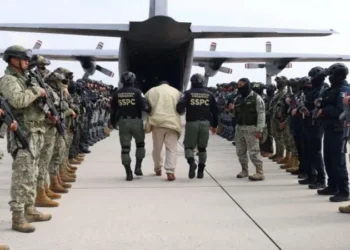 Mexico sends 37 accused drug gang members to the US