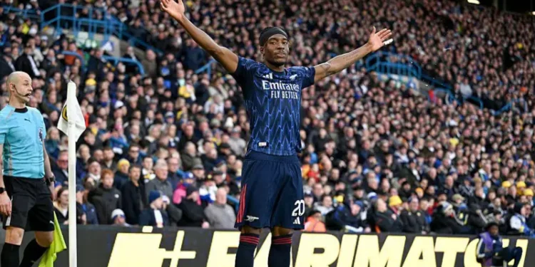 Arsenal thrash Leeds, take seven points lead at top of table