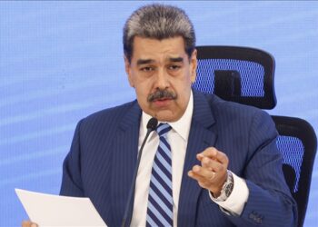 Venezuela detains several Americans as tensions with US rise