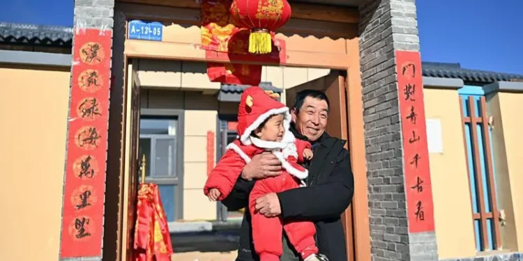 China’s population falls for fourth consecutive year