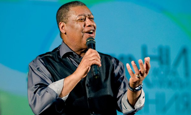 Popular gospel artiste, Ron Kenoly, dies aged 81