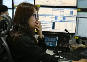 Price of oil rises for third day as Iran war continues