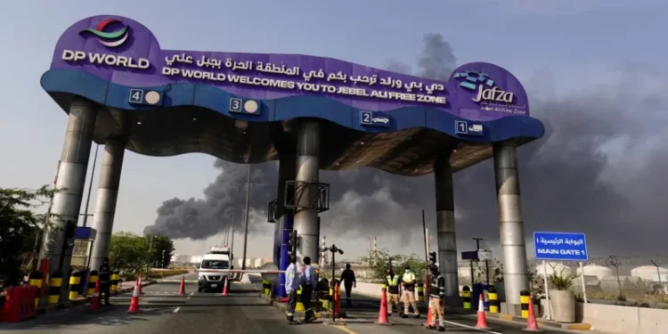 Residents of Dubai come under attack as Iran war escalates