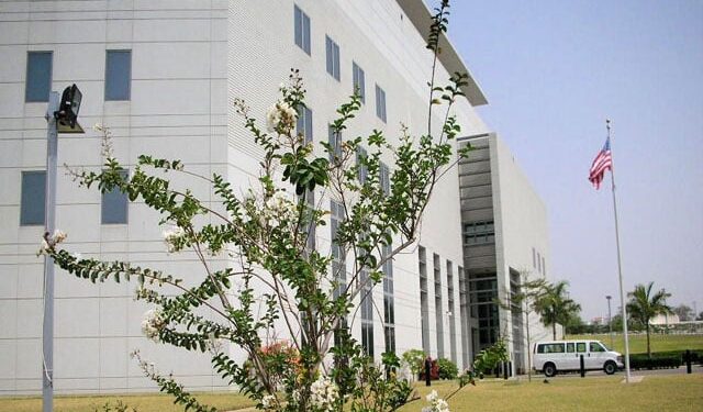 US directs non-emergency staff to leave Nigeria embassy after attacks in northern Nigeria