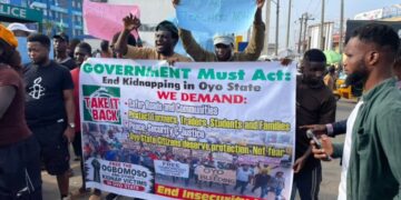 Protesting youths in badan call for rescue of Ogbomoso school children, teachers
