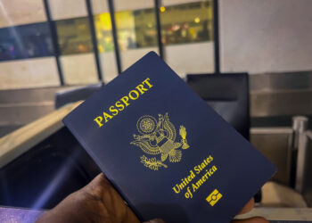 US embassy warns dual citizens not to travel with foreign passports