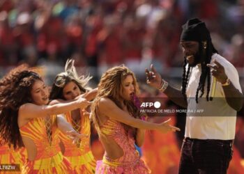 Burna Boy, Shakira enliven first-ever World Cup final halftime show