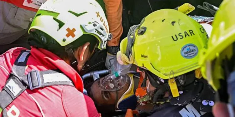 Venezuela earthquakes survivor pulled out alive after eight days